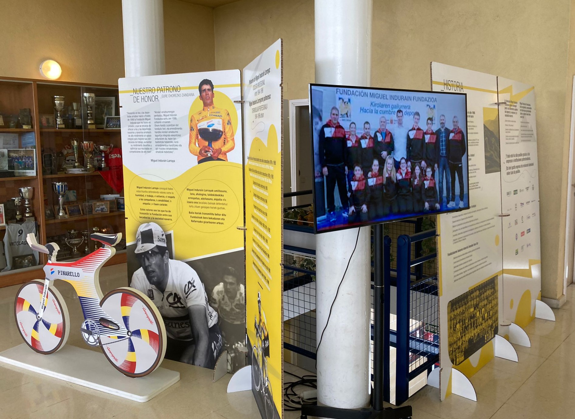 SANG&Uuml;ESA ES LA TERCERA POBLACI&Oacute;N NAVARRA QUE ACOGE LA EXPOSICI&Oacute;N ITINERANTE